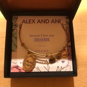 Alex And Ani “because I love you mom” GoldBracelet